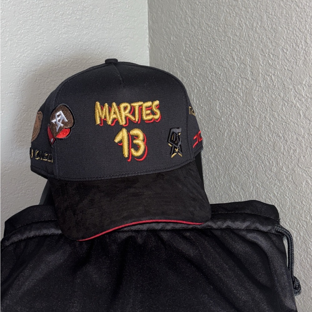 CAP JC HATS X LUIS R COLLABORATION (exclusive)